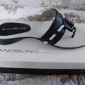 Bandolino  Sandals